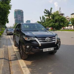 Cho thuê xe Fortuner 2017
