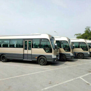 Cho thuê xe Huyndai Country