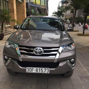Cho thuê xe Fortuner 2019